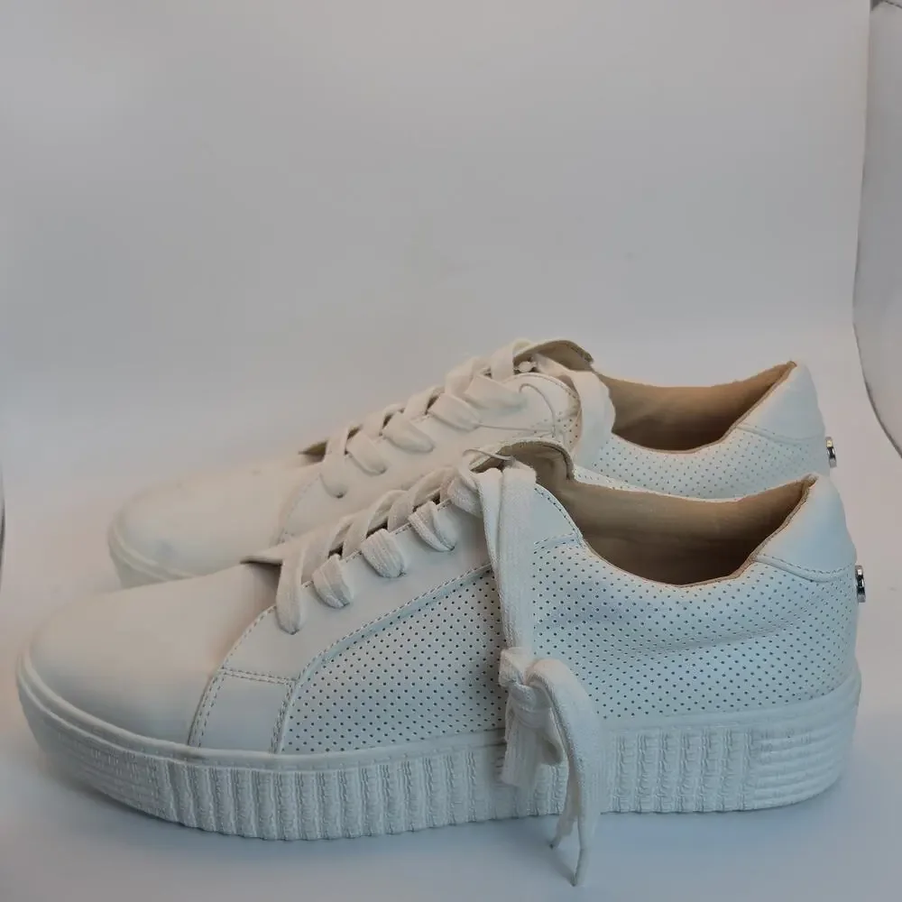Steve Madden Toliver Women's Size 10 White Perforated Platform Sneakers Leather